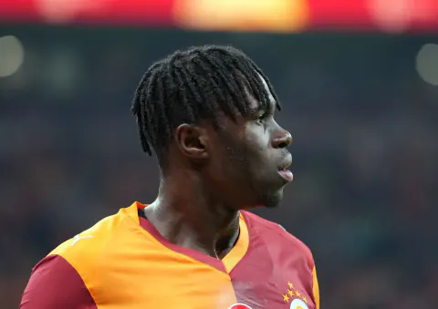 Galatasaray'ın Savunmasına Rekor Takviye: Wilfried Singo Transferi