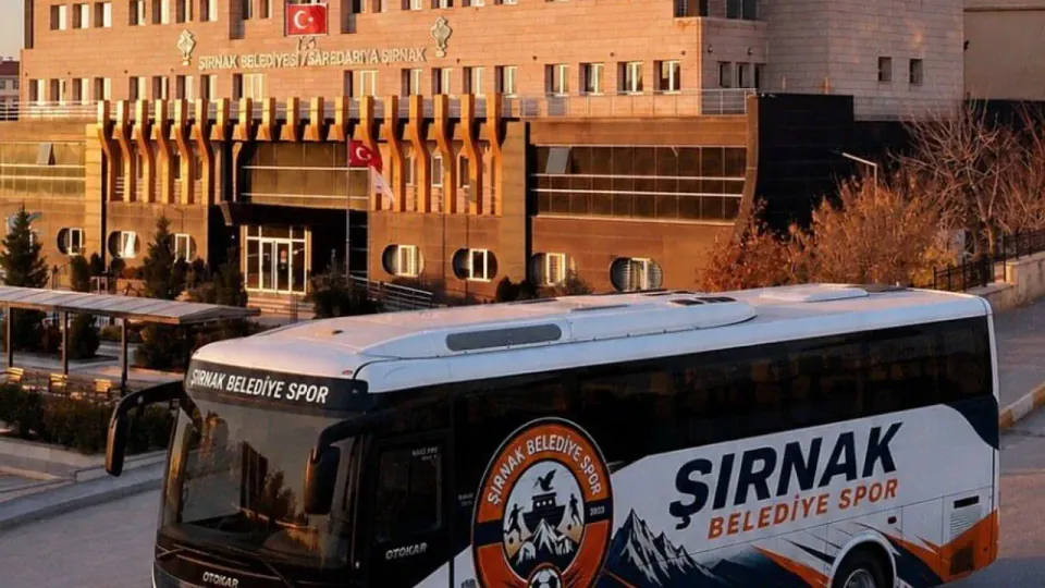 Başkan Yarka'dan Şırnak Belediye Spor'a Otobüs Desteği: Deplasmanlar Güvenliye Alındı görseli