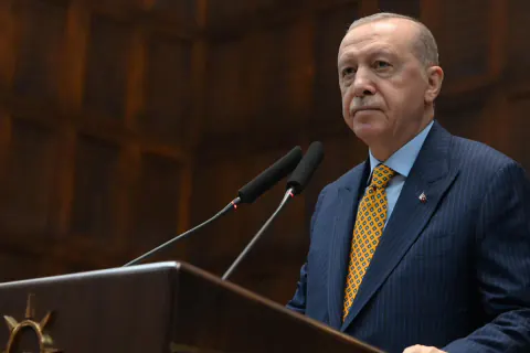 Manisa Turgutlu'da okul önü saldırısı: 11 öğrenci yaralandı, Erdoğan açıkladı