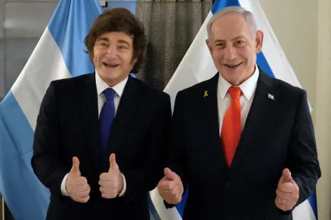 Netanyahu Falkland Adaları'nda Arjantin'i Desteklemek İçin Harekete Geçti: İngiltere'ye Cevap mı?