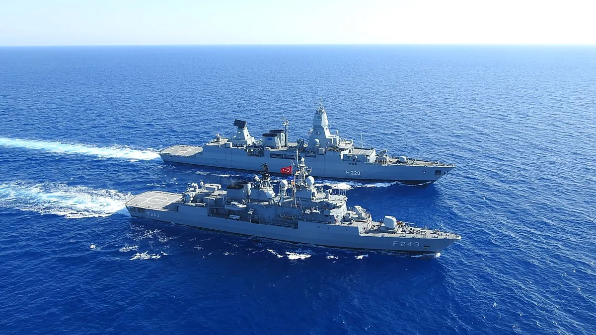 Türk Deniz Kuvvetleri ve Alman Deniz Kuvvetleri Doğu Akdeniz'de Ortak Tatbikat Gerçekleştirdi Türk Deniz Kuvvetleri ve Alman Deniz Kuvvetleri Doğu Akdeniz'de Ortak Tatbikat Gerçekleştirdi