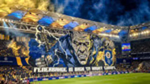 Fenerbahçe'nin 18 Yıllık Uyanışı: Roma Karşısında Frankenstein Koreografisinin Anlattığı Hikaye