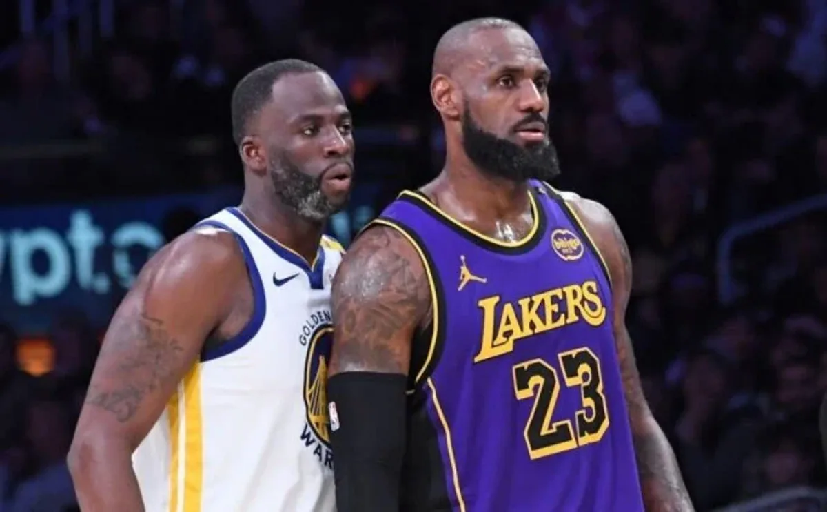 LeBron James ve Adam Silver Gerginliği: NBA'de Kritik Karar Ertelemeye mi Gidiyor? LeBron James ve Adam Silver Gerginliği: NBA'de Kritik Karar Ertelemeye mi Gidiyor?