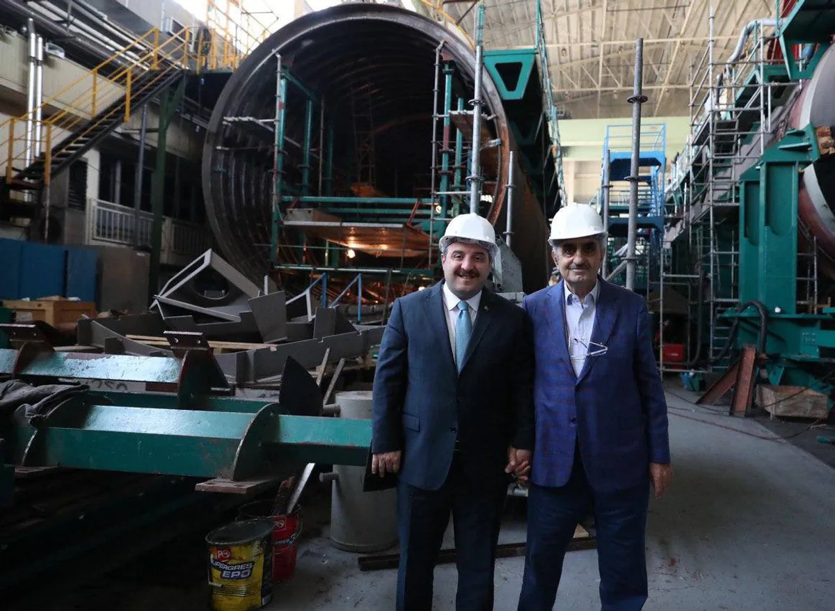 Türk Donanması'na Yeni Bir Güç: Piri Reis Denizaltısı Türk Donanması'na Yeni Bir Güç: Piri Reis Denizaltısı