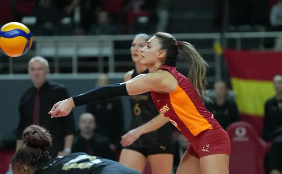 VakıfBank'tan Milli Takviye: Eylül Akarçeşme Yatgın İmzayı Attı görseli
