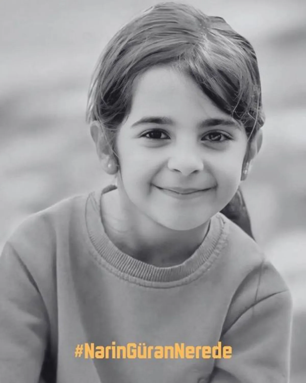 Narin Güran'ın Annesi Kayıp Kızı İçin Çağrıda Bulundu Narin Güran'ın Annesi Kayıp Kızı İçin Çağrıda Bulundu
