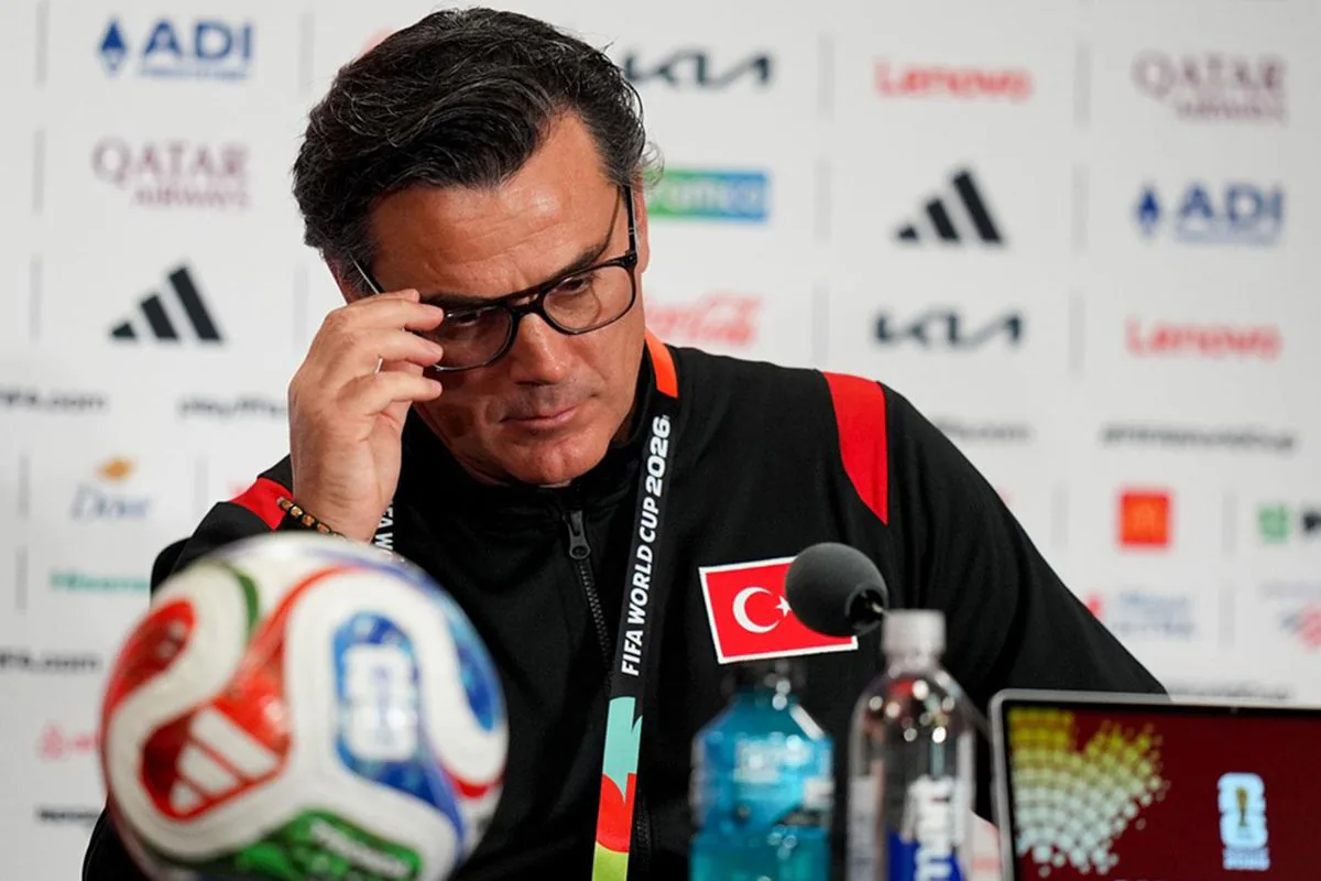 Montella'dan Avustralya maçı öncesi kritik uyarı: 3 yıldızda kondisyon sorunu