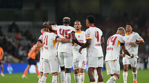 Galatasaray, Başakşehir'de 3-2 kazandı: Osimhen sakatlandı, Bozok atıldı