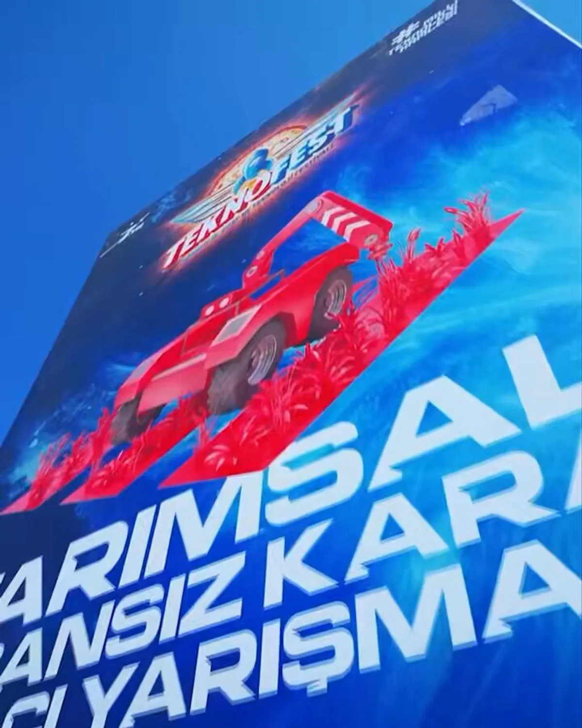 TEKNOFEST Tarımsal İnsansız Kara Aracı Yarışmasının Finaline İzmir'de Yoğun İlgi TEKNOFEST Tarımsal İnsansız Kara Aracı Yarışmasının Finaline İzmir'de Yoğun İlgi