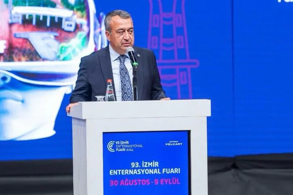 93. İzmir Enternasyonal Fuarı'nın Cumhurbaşkanı Yardımcısı Cevdet Yılmaz'ın Katılımıyla Açıldı 93. İzmir Enternasyonal Fuarı'nın Cumhurbaşkanı Yardımcısı Cevdet Yılmaz'ın Katılımıyla Açıldı