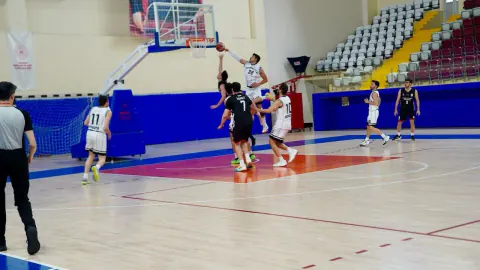 Çorum Belediyespor TB2L'de B Grubunda: İlk Rakipleri ve Programı Belli Oldu