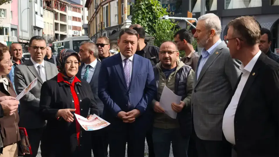 Kütahya Tarihi Pekmez Pazarı'nda Restorasyon Başladı: 96 İş Yeri, 100 Milyon TL Maliyet görseli