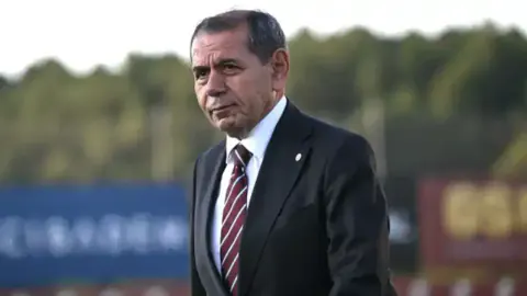 Galatasaray'dan Bahis Soruşturması Tepkisi: 'Algı Operasyonuna Geçit Vermeyeceğiz' Galatasaray'dan Bahis Soruşturması Tepkisi: 'Algı Operasyonuna Geçit Vermeyeceğiz'