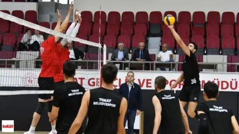 Tokat Belediyespor voleybolde yeni sezona Düzce'de başlıyor