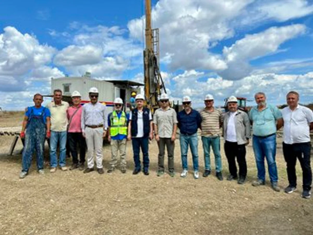 Trakya Bölgesinde Kömür Arama Çalışmaları Devam Ediyor Trakya Bölgesinde Kömür Arama Çalışmaları Devam Ediyor