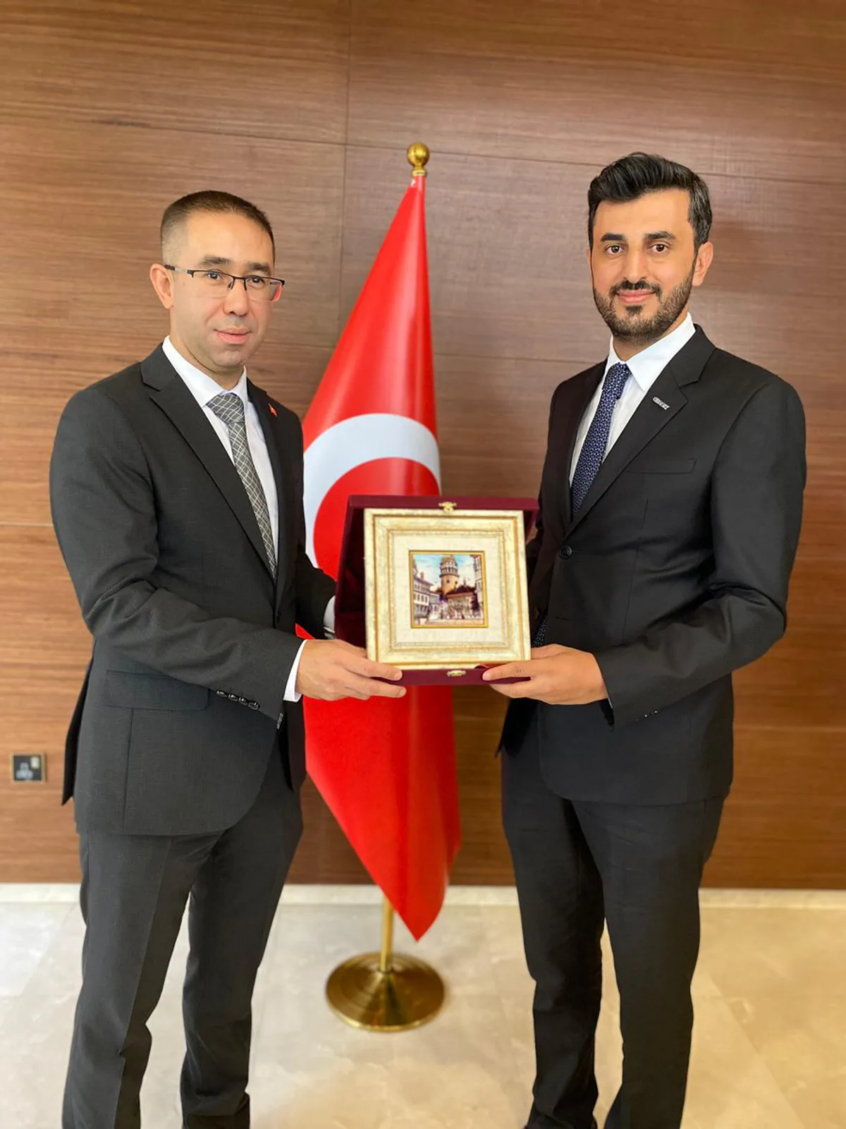 Türkiye-Irak İş Konseyi, Necef'e Resmi Bir Heyet Ziyareti Gerçekleştirdi Türkiye-Irak İş Konseyi, Necef'e Resmi Bir Heyet Ziyareti Gerçekleştirdi