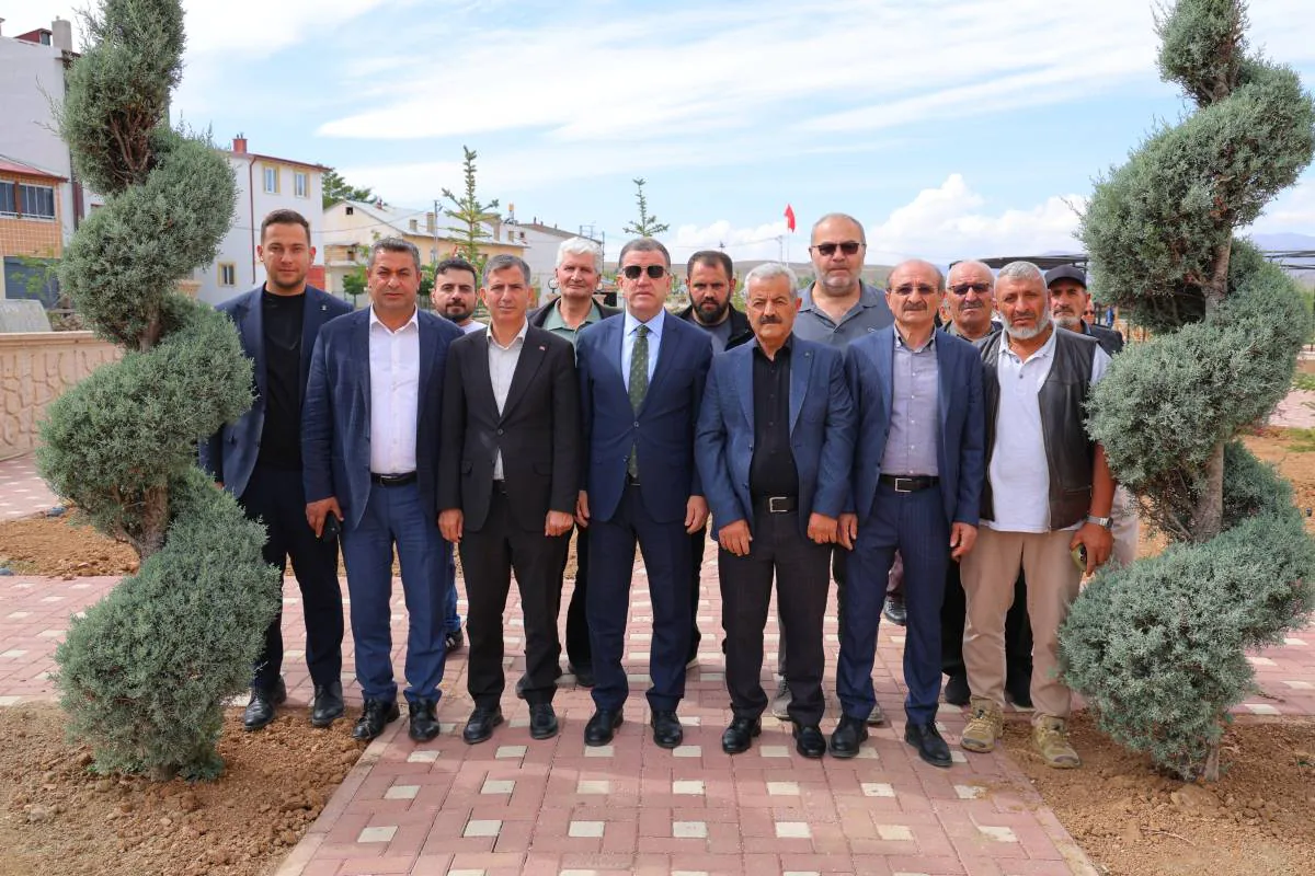 Bayburt Milletvekili Orhan Ateş: Esnaf ve Köy Ziyaretleriyle Sahada Bayburt Milletvekili Orhan Ateş: Esnaf ve Köy Ziyaretleriyle Sahada