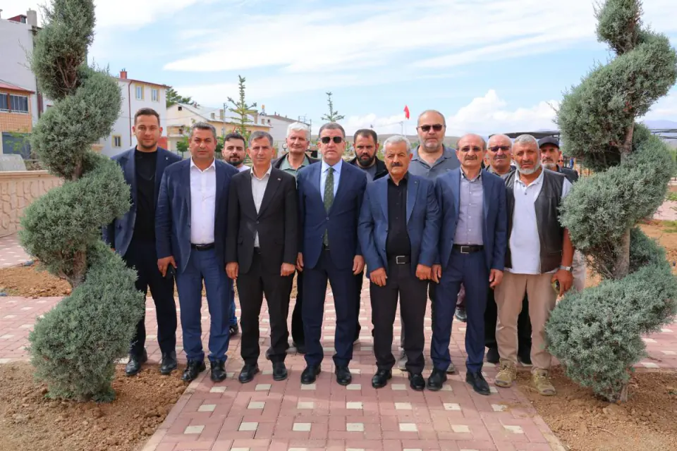 Bayburt Milletvekili Orhan Ateş: Esnaf ve Köy Ziyaretleriyle Sahada görseli
