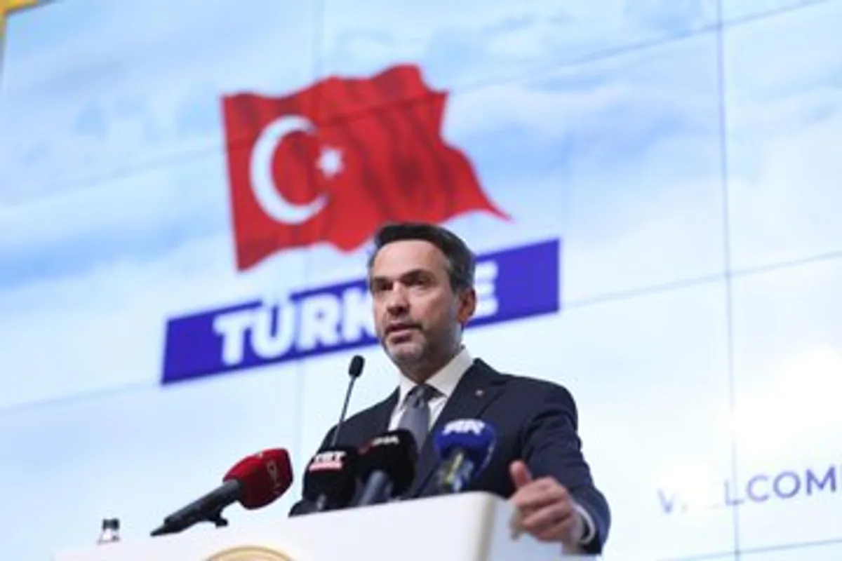 T.C. Enerji ve Tabii Kaynaklar Bakanı Alparslan Bayraktar Arap Devletler Ligi Misyonu'yla Görüştü T.C. Enerji ve Tabii Kaynaklar Bakanı Alparslan Bayraktar Arap Devletler Ligi Misyonu'yla Görüştü