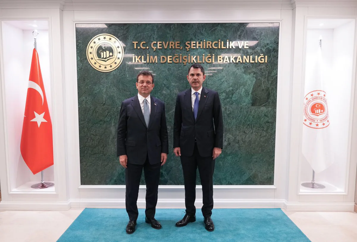 T.C. Çevre, Şehircilik ve İklim Değişikliği Bakanı, İstanbul'da Deprem Riski ve Kentsel Dönüşüm Konularını Ele Aldı T.C. Çevre, Şehircilik ve İklim Değişikliği Bakanı, İstanbul'da Deprem Riski ve Kentsel Dönüşüm Konularını Ele Aldı