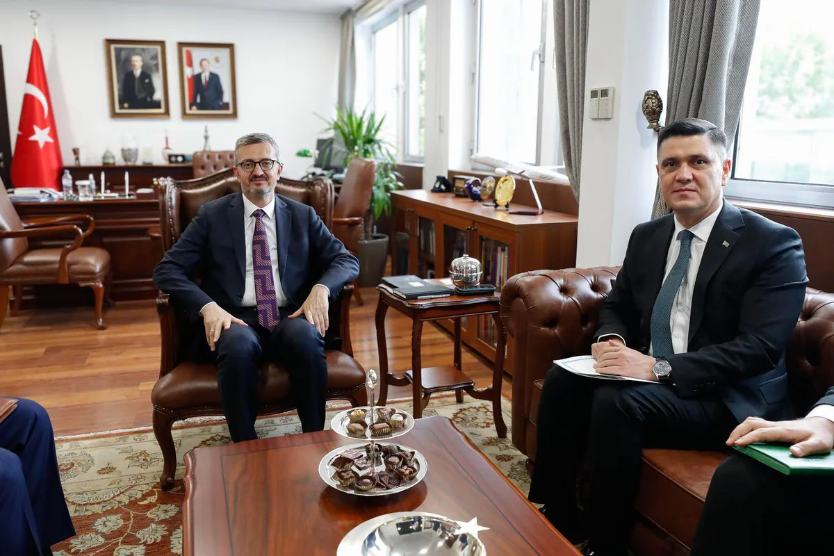 Türkmenistan Büyükelçisi Bakan Yardımcısı Duran'ı Nezaket Ziyareti Gerçekleştirdi Türkmenistan Büyükelçisi Bakan Yardımcısı Duran'ı Nezaket Ziyareti Gerçekleştirdi