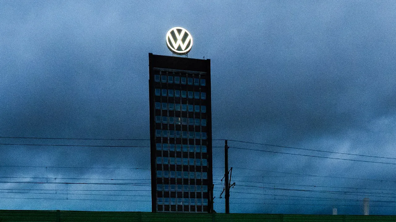 Volkswagen'de Katar Krizi: İsrail'in 'Demir Kubbe' Projesi Hindere Takıldı Volkswagen'de Katar Krizi: İsrail'in 'Demir Kubbe' Projesi Hindere Takıldı