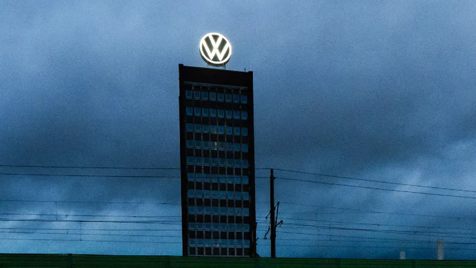 Volkswagen'de Katar Krizi: İsrail'in 'Demir Kubbe' Projesi Hindere Takıldı görseli