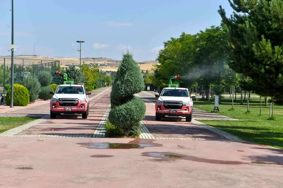 Ankara Büyükşehir Belediyesi'nden kapsamlı ilaçlama seferberliği görseli