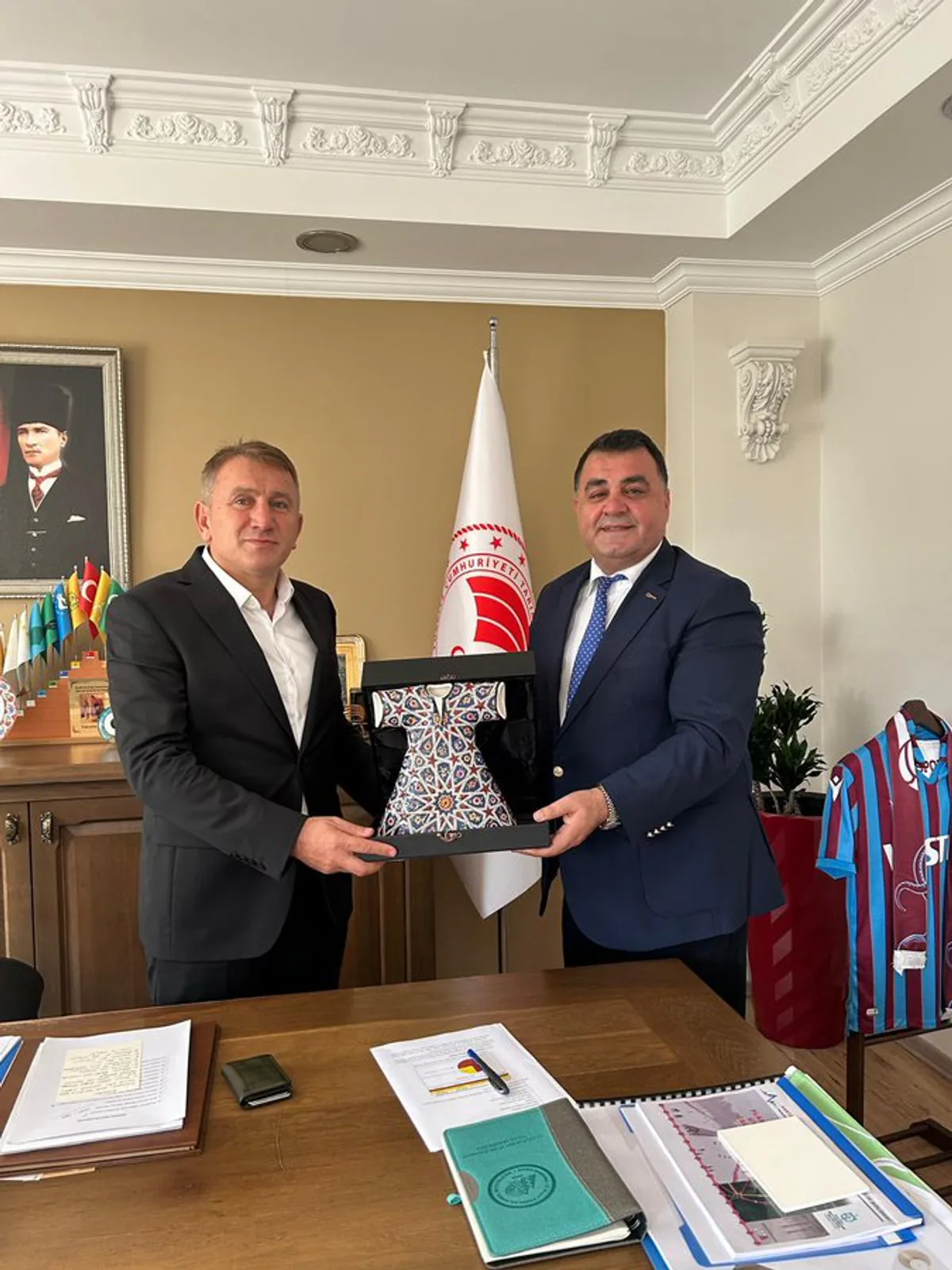 TÜRSAB Başkan Yardımcısı Davut Günaydın, Tarım ve Orman Bakanlığı'nın Doğa Koruma ve Milli Parklar 1. Bölge Müdürü Fahrettin Ulu ile bir araya geldi TÜRSAB Başkan Yardımcısı Davut Günaydın, Tarım ve Orman Bakanlığı'nın Doğa Koruma ve Milli Parklar 1. Bölge Müdürü Fahrettin Ulu ile bir araya geldi