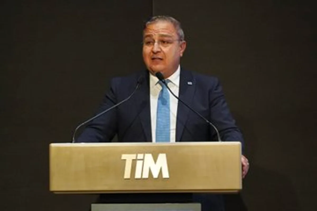 İstanbul Tekstil ve Hammaddeleri İhracatçıları Birliği'nin en önemli ihracatçıları ödüllendirildi İstanbul Tekstil ve Hammaddeleri İhracatçıları Birliği'nin en önemli ihracatçıları ödüllendirildi