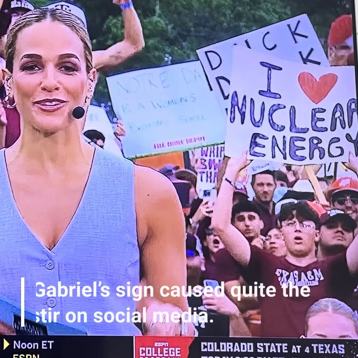Bir Texas A&M Öğrencisi Nükleer Enerjiyle İlgili Tartışma Başlattı Bir Texas A&M Öğrencisi Nükleer Enerjiyle İlgili Tartışma Başlattı