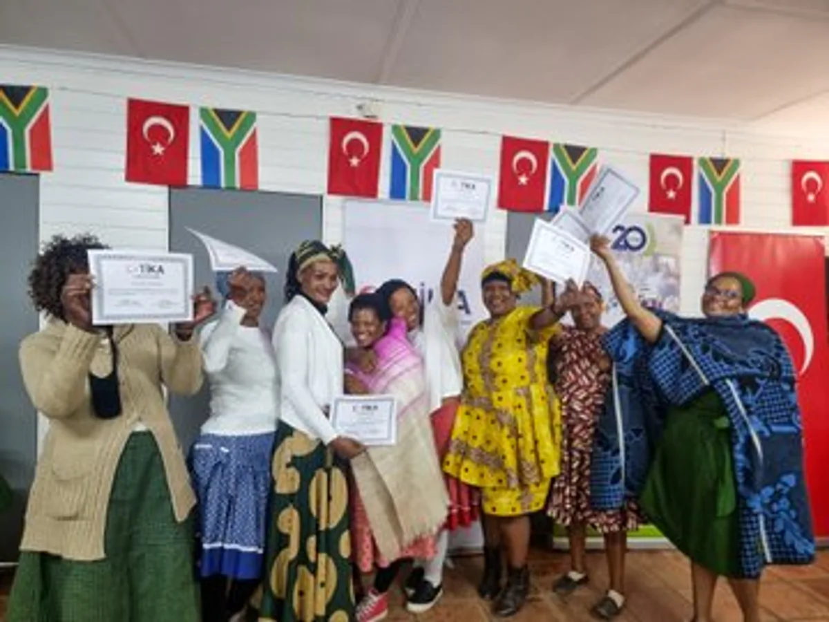 TİKA, Güney Afrika'da Kadınların Güçlenmesine Yönelik Bir Adım Attı TİKA, Güney Afrika'da Kadınların Güçlenmesine Yönelik Bir Adım Attı