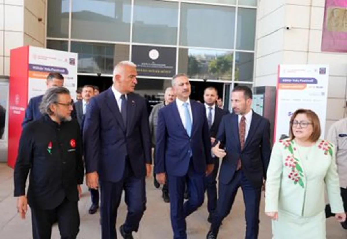 Türkiye Kültür Yolu Festivali Gaziantep'te Gerçekleştirildi Türkiye Kültür Yolu Festivali Gaziantep'te Gerçekleştirildi