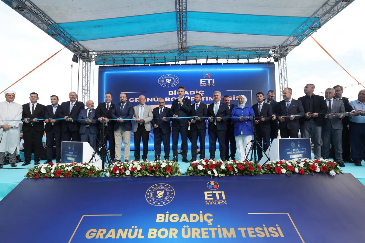 Yeni Granül Bor Üretim Tesisi Balıkesir'de Açıldı Yeni Granül Bor Üretim Tesisi Balıkesir'de Açıldı