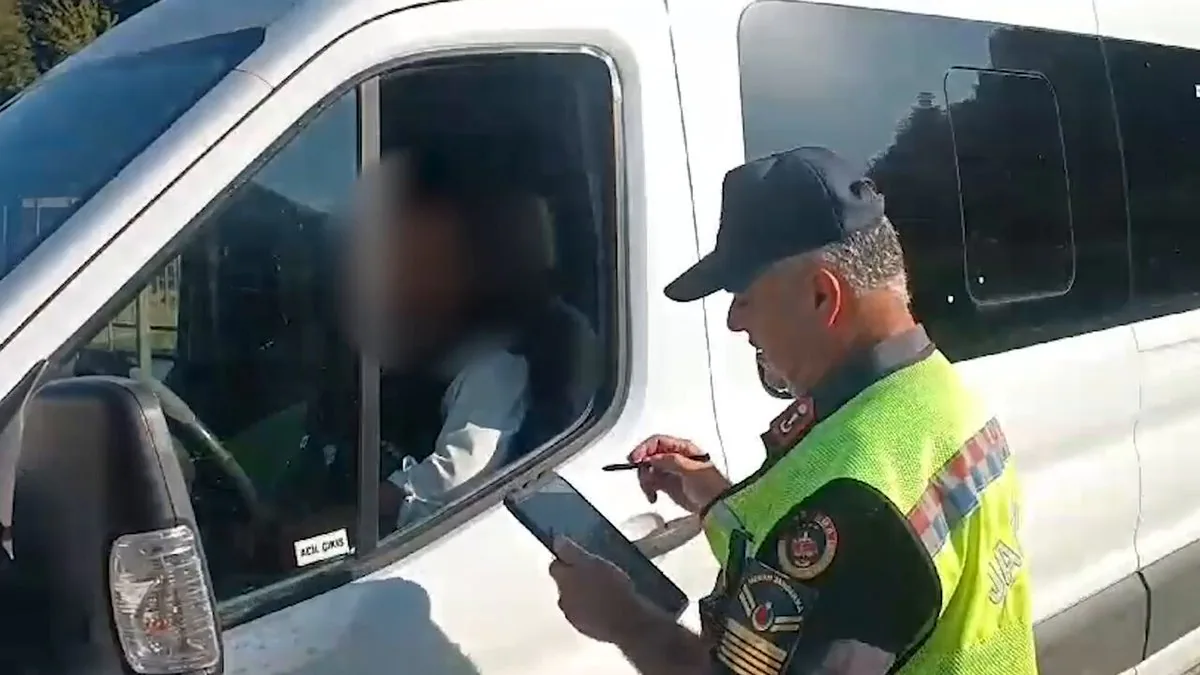 Trafik Denetimlerinde Cezalar Artırıldı Trafik Denetimlerinde Cezalar Artırıldı