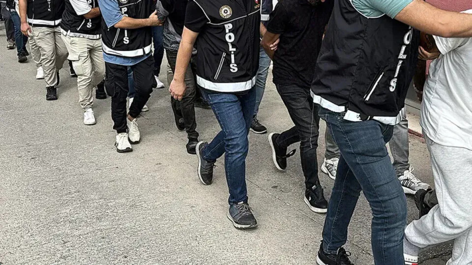 Gaziantep'te Dev Narko Operasyonu: 382 Şüpheli Gözaltına Alındı görseli
