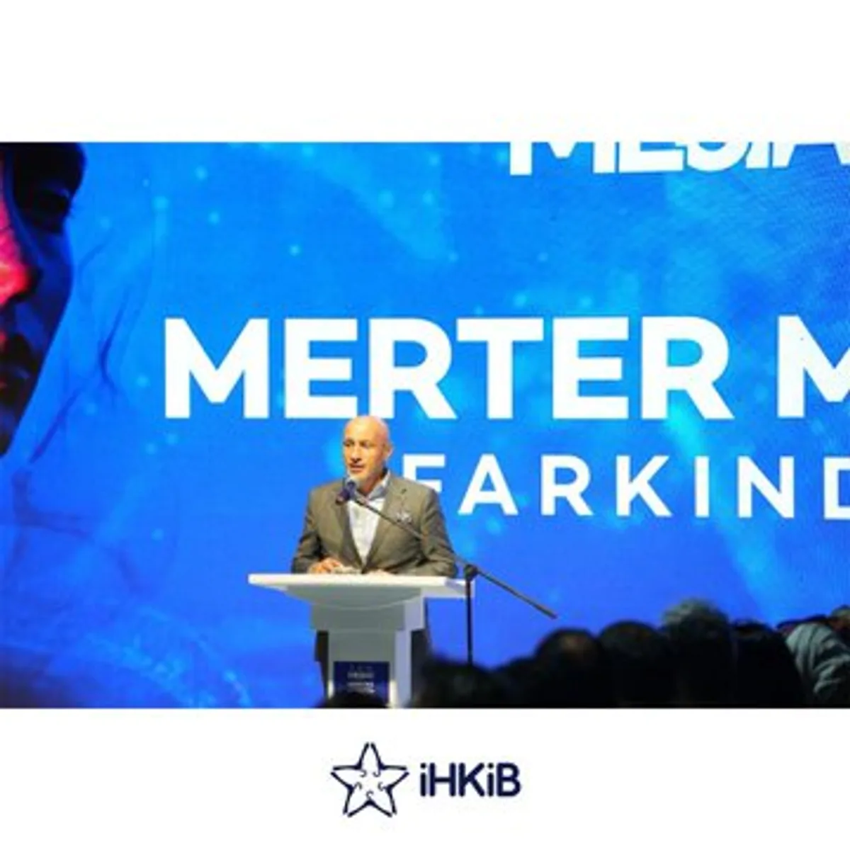 Merter Moda Haftası'nda Moda ve İş Birliği Ön Planda Merter Moda Haftası'nda Moda ve İş Birliği Ön Planda