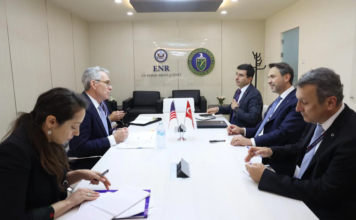 T.C. Enerji ve Tabii Kaynaklar Bakanı Alparslan Bayraktar, Gastech 2024 etkinliği sırasında önemli görüşmeler gerçekleştirdi T.C. Enerji ve Tabii Kaynaklar Bakanı Alparslan Bayraktar, Gastech 2024 etkinliği sırasında önemli görüşmeler gerçekleştirdi