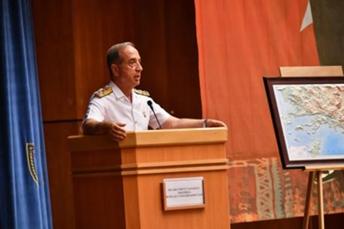 Deniz Kuvvetleri Komutanı Oramiral Ercüment Tatlıoğlu Aksaz'da Deniz Kuvvetleri Komutanı Oramiral Ercüment Tatlıoğlu Aksaz'da