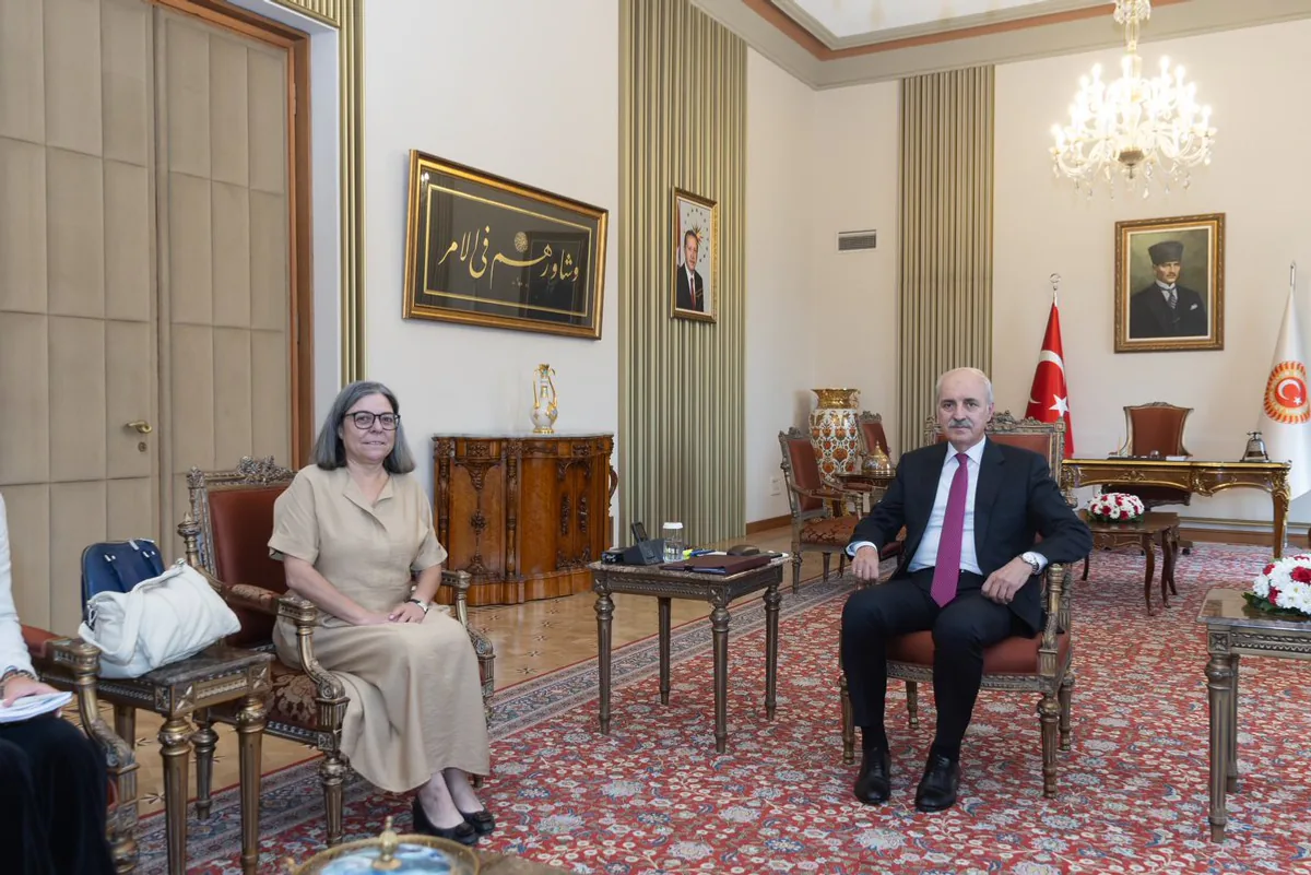 Türkiye Büyük Millet Meclisi Başkanı Numan Kurtulmuş, Portekiz Büyükelçisini Kabul Etti Türkiye Büyük Millet Meclisi Başkanı Numan Kurtulmuş, Portekiz Büyükelçisini Kabul Etti