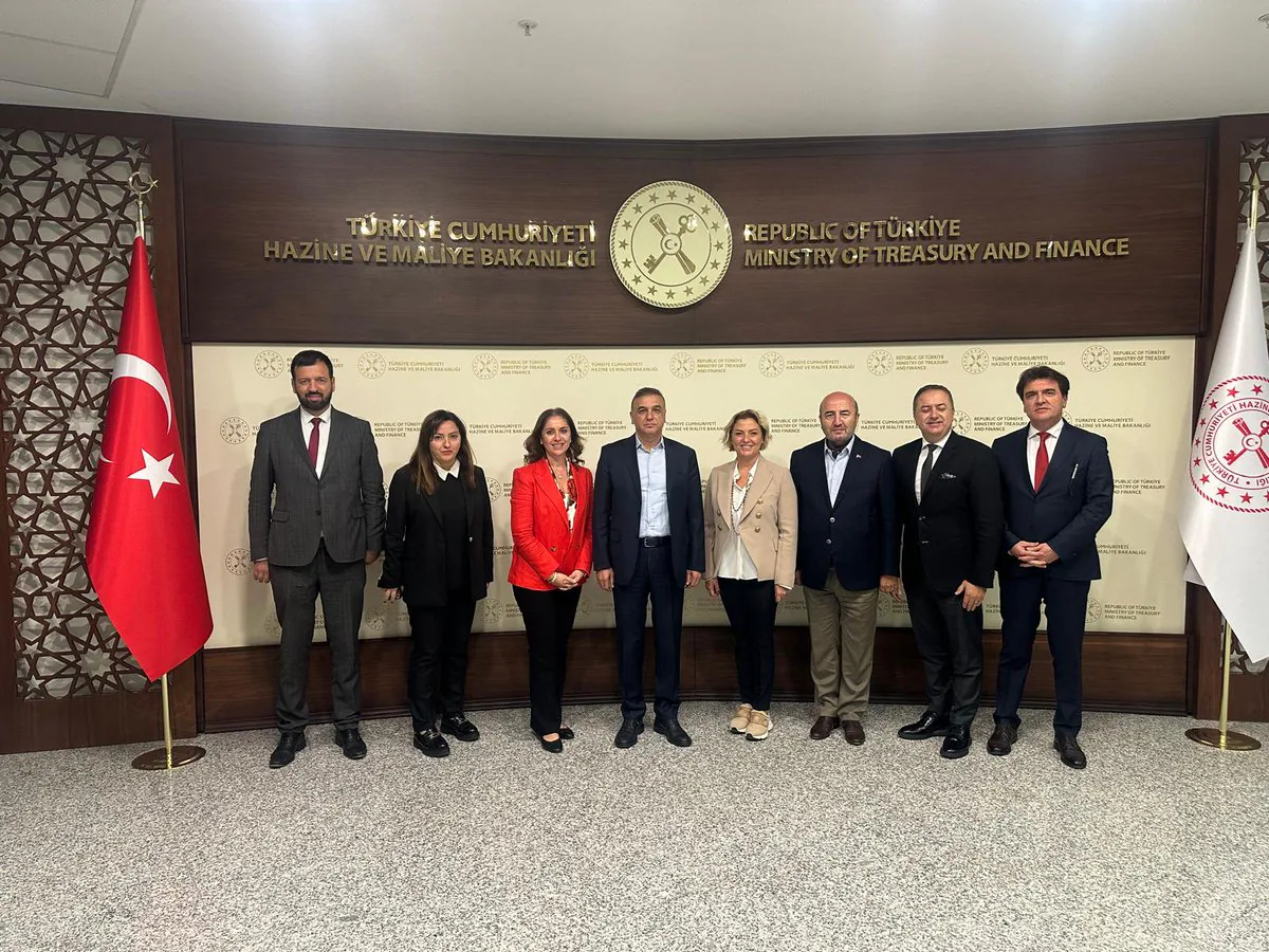 Hizmet İhracatçıları Birliği'nden Önemli Toplantı Hizmet İhracatçıları Birliği'nden Önemli Toplantı