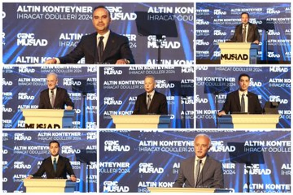 Altın Konteyner İhracat Ödülleri Genç İhracatçılara Verildi Altın Konteyner İhracat Ödülleri Genç İhracatçılara Verildi