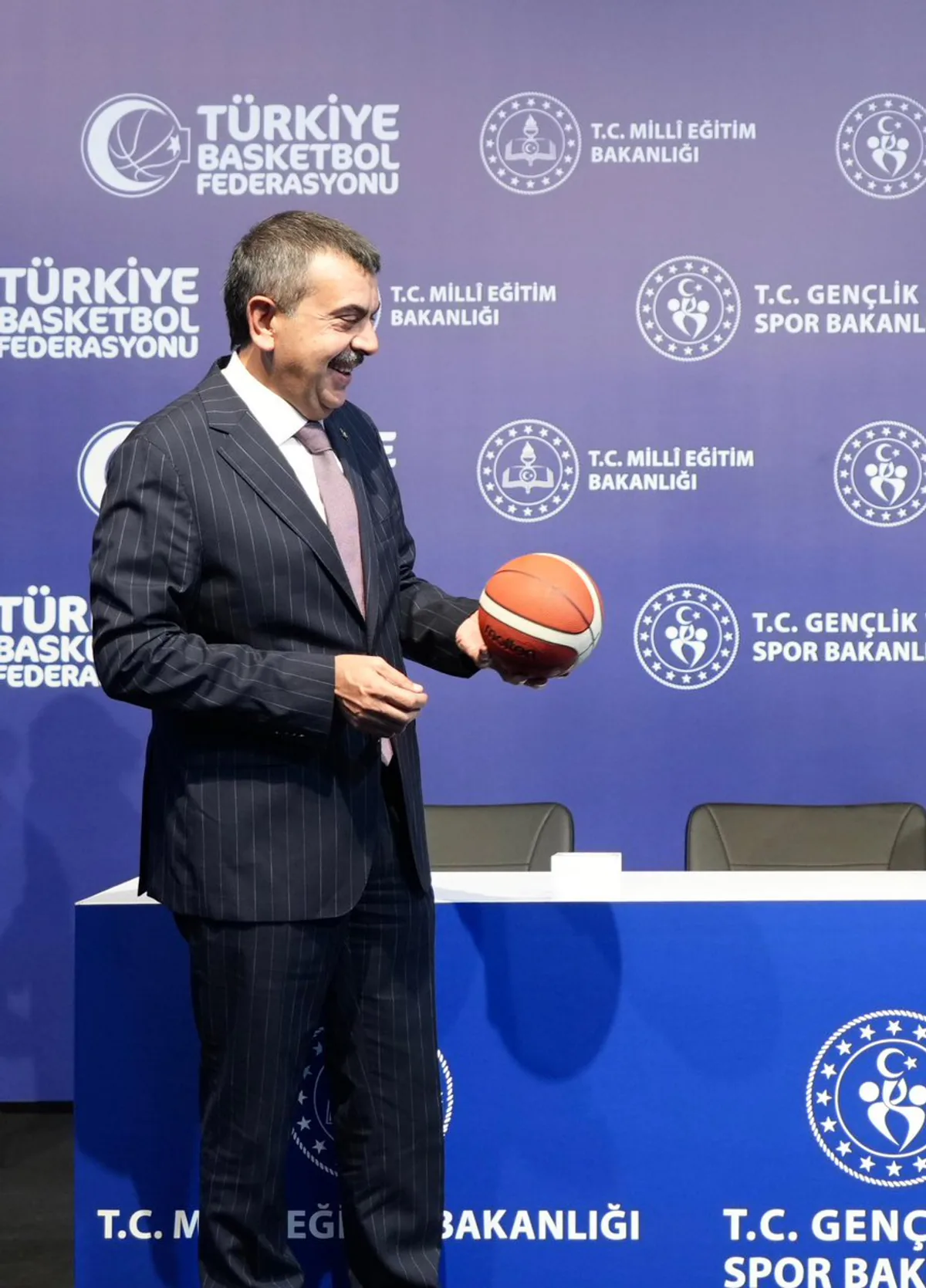 Türkiye’de Genç Yetenekler İçin Yeni Bir Basketbol Lisesi Açılıyor Türkiye’de Genç Yetenekler İçin Yeni Bir Basketbol Lisesi Açılıyor