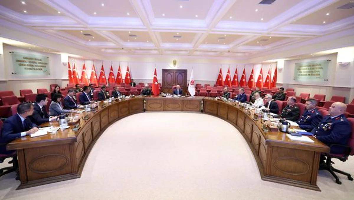 Millî Savunma Bakanı Güler, ASEAN Büyükelçileri ile Bir Araya Geldi Millî Savunma Bakanı Güler, ASEAN Büyükelçileri ile Bir Araya Geldi