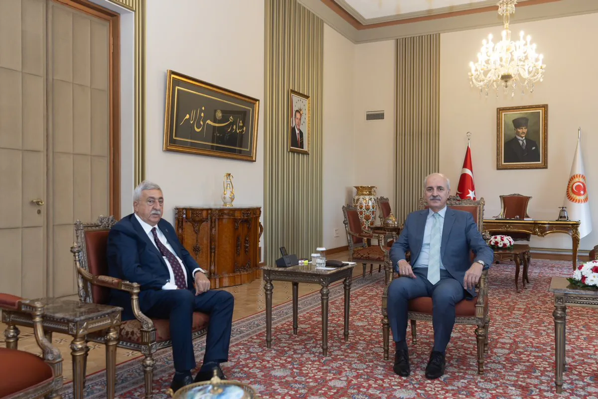 TBMM Başkanı Numan Kurtulmuş, Türkiye Esnaf ve Sanatkârları Konfederasyonu Genel Başkanı Bendevi Palandöken'i Kabul Etti TBMM Başkanı Numan Kurtulmuş, Türkiye Esnaf ve Sanatkârları Konfederasyonu Genel Başkanı Bendevi Palandöken'i Kabul Etti