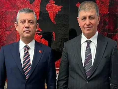 İzmir Belediye Başkanı Cemil Tugay'dan Bakan Murat Kurum'a Kritik Ziyaret