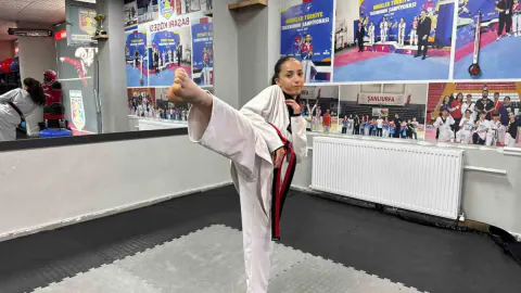 Ağrı'nın 13 yaşlı milli sporcusu Elif Işık, Avrupa Taekwondo Şampiyonası'nda Türkiye'yi temsil edecek