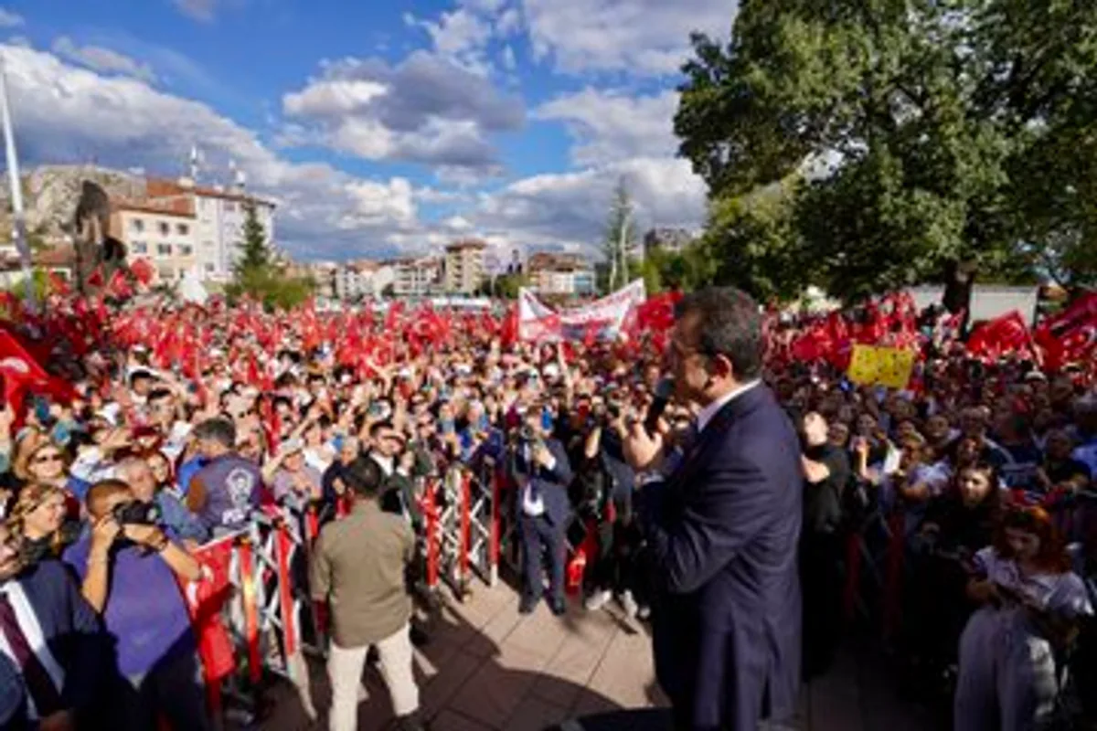 İstanbul Büyükşehir Belediye Başkanı Ekrem İmamoğlu, Tokat’ta Belediye Açılışlarına Katıldı İstanbul Büyükşehir Belediye Başkanı Ekrem İmamoğlu, Tokat’ta Belediye Açılışlarına Katıldı