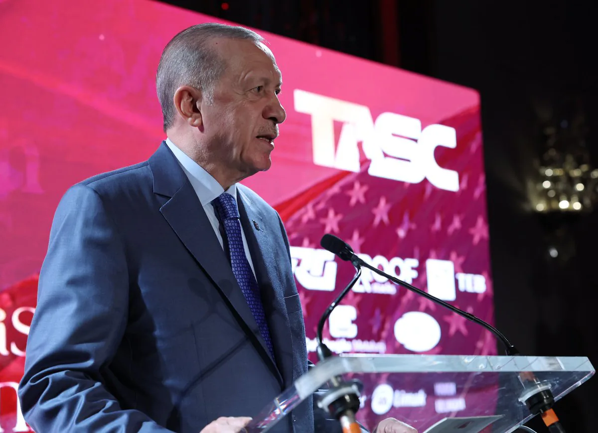 Cumhurbaşkanı Recep Tayyip Erdoğan Türk-Amerikan Ulusal Yönlendirme Komitesi Yemeği’nde Konuşma Yaptı Cumhurbaşkanı Recep Tayyip Erdoğan Türk-Amerikan Ulusal Yönlendirme Komitesi Yemeği’nde Konuşma Yaptı