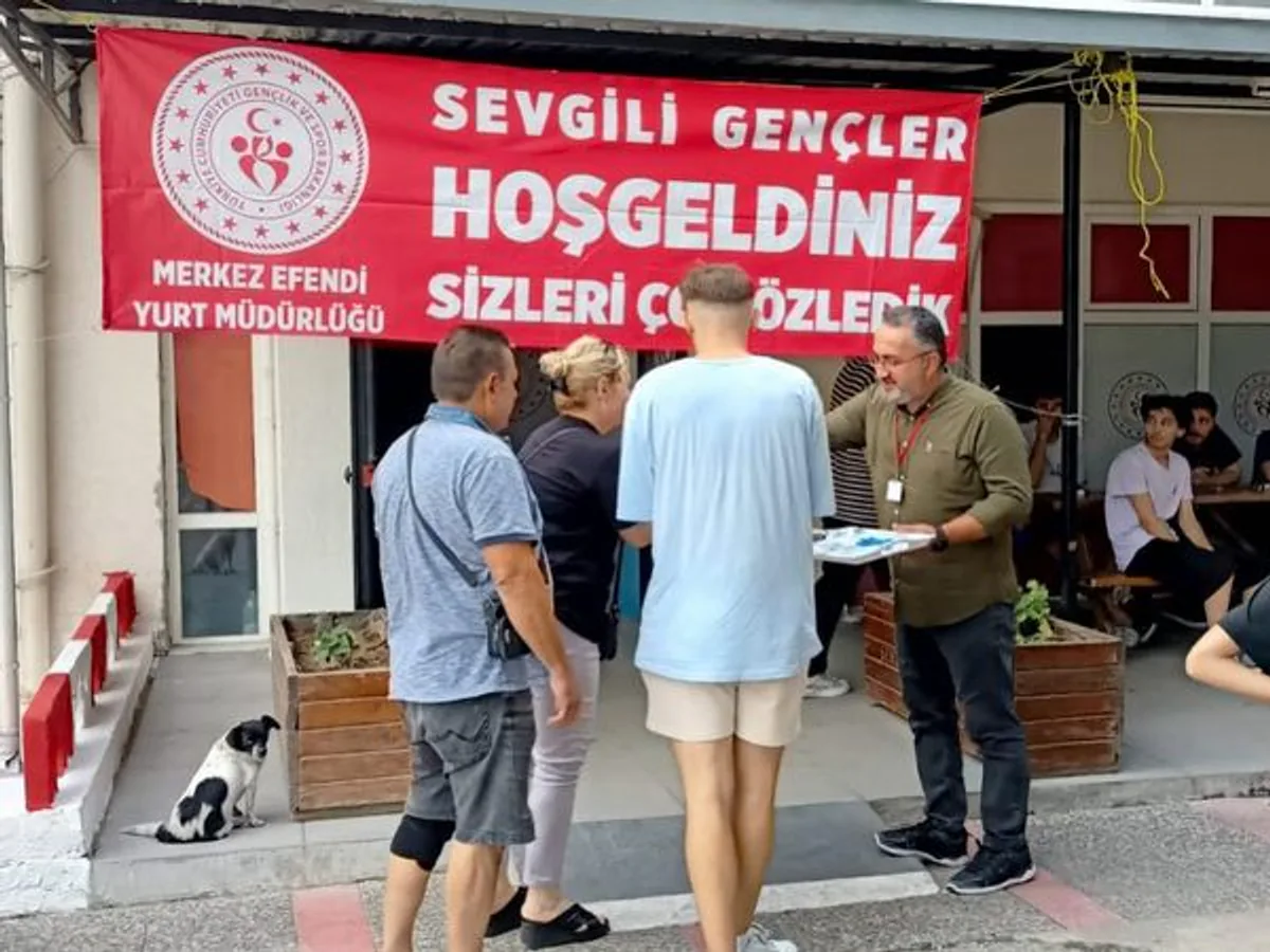 Manisa'da Manevi Danışmanlar Üniversite Öğrencilerine Destek Oluyor Manisa'da Manevi Danışmanlar Üniversite Öğrencilerine Destek Oluyor